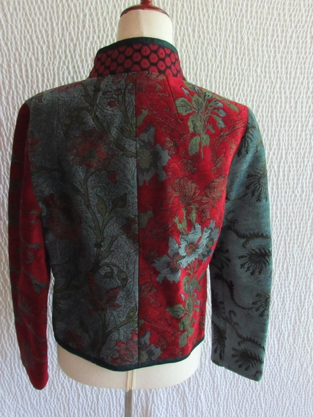 Mary Lynn O'Shea Women's Tapestry Jacket Blazer Colorful Red Gray Vintage P